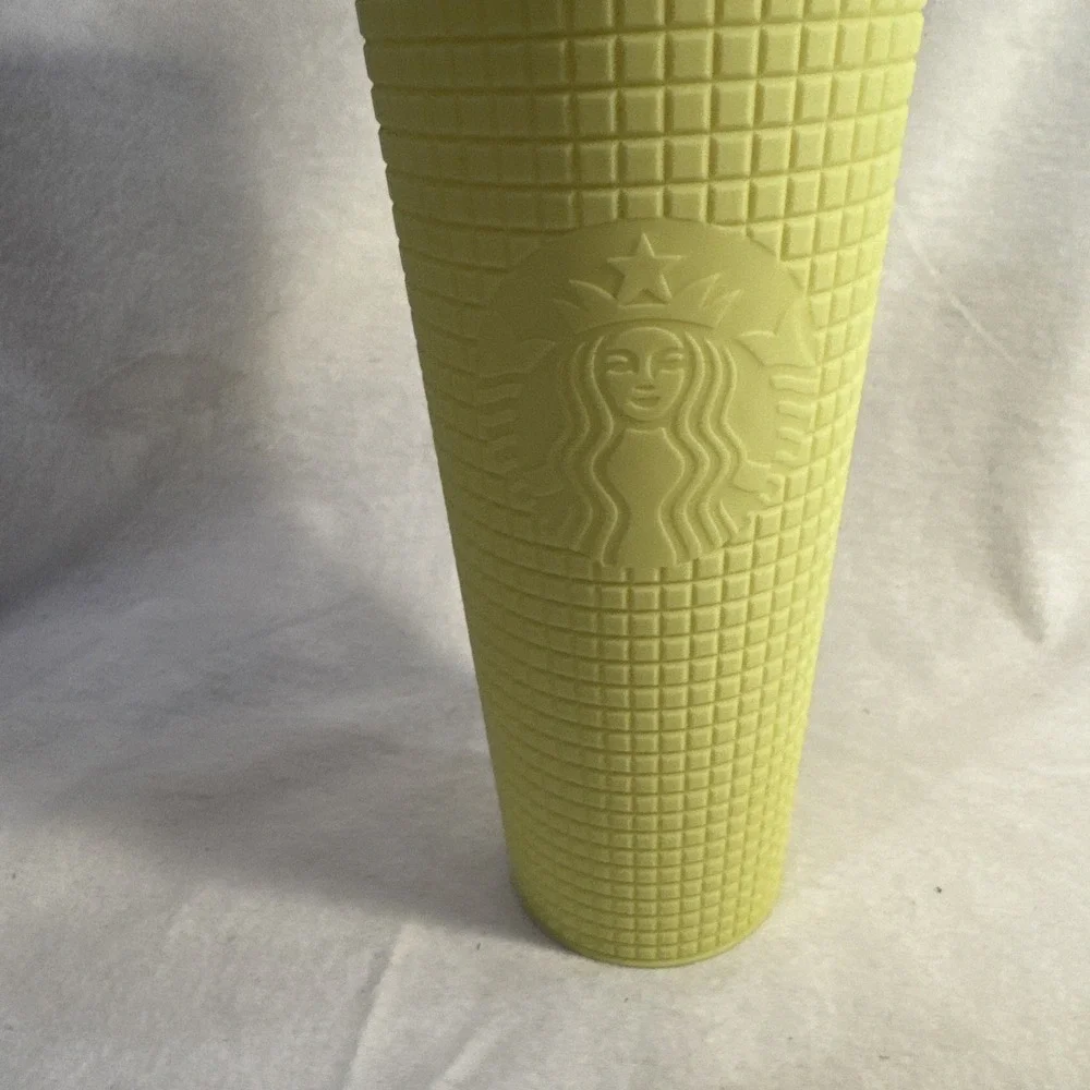 NEW Starbucks Venti  Tumbler Meadow Yellow 24oz Soft Touch Square Grid Cold Cup